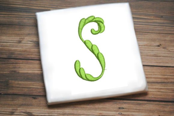 Review: Decorative Green Leaf Element for Holiday Sales