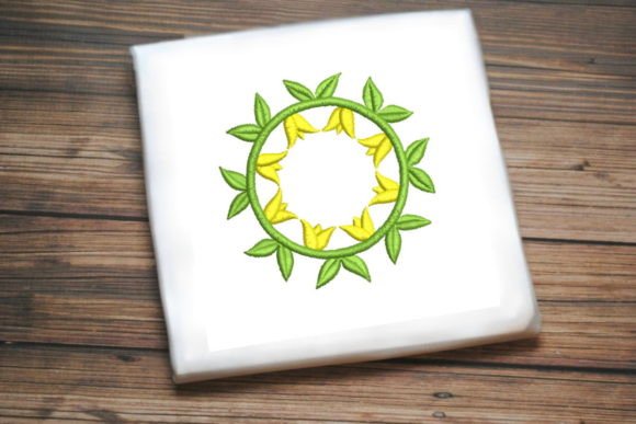 Review: Green Yellow Flower Wreath for Real Projects